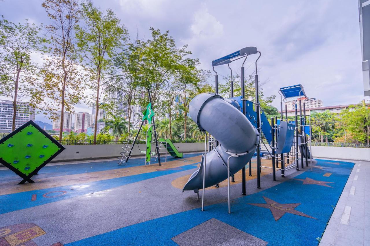 Peaceful 3-Bedroom With Pool 5 Pax - Wangsa Maju 쿠알라룸푸르 외부 사진