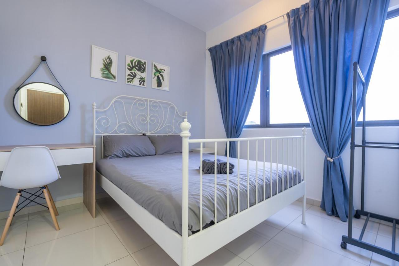 Peaceful 3-Bedroom With Pool 5 Pax - Wangsa Maju 쿠알라룸푸르 외부 사진